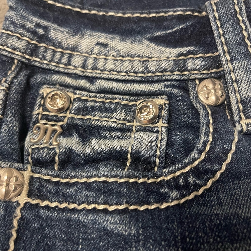 Miss Me bootcut 25x33.5 - Picture 10 of 13